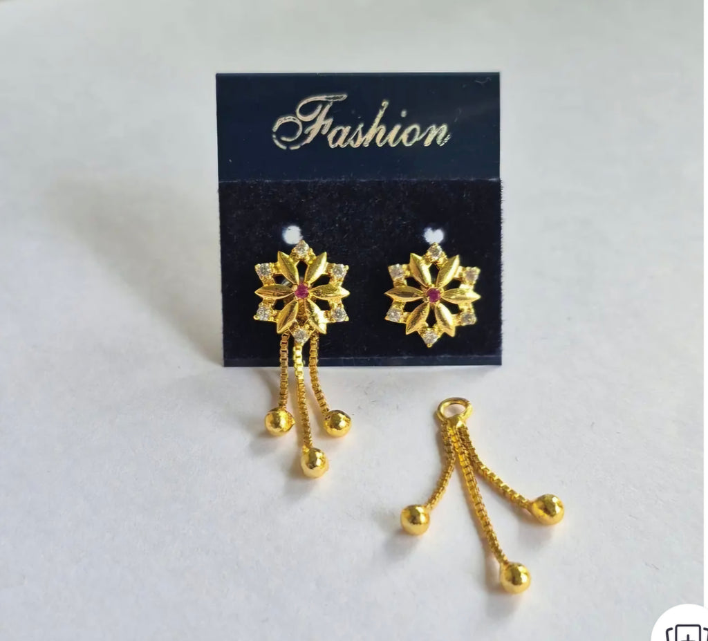 GOLD FLORAL DANGLER EARRING